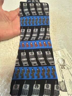 🎁3 for $30 - Classic Patterned Silk Tie with Retro Phone and Figure Motif